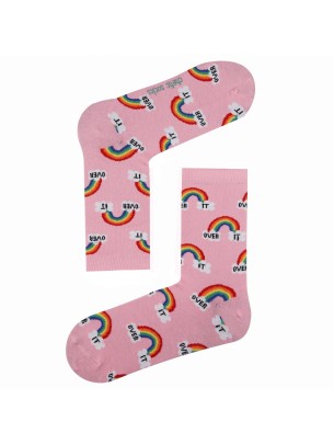 PEMBE SOKET GÖKKUŞAĞI OVER IT DESENLİ ÇORAP PEMBE SOKET GÖKKUŞAĞI OVER IT DESENLİ ÇORAP